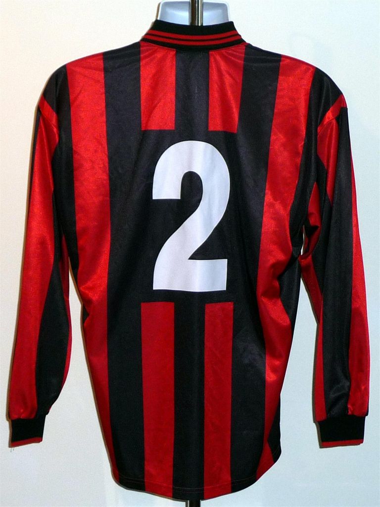 maillot équipe de brighton and hove albion particulier 1999-2002 pas cher maillot équipe de brighton and hove albion particulier 1999-2002 pas cher
