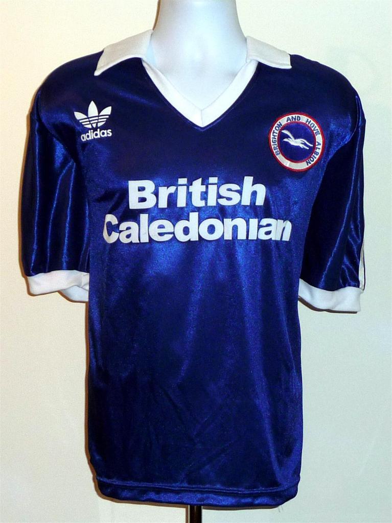maillot équipe de brighton and hove albion réplique 1980-1983 pas cher