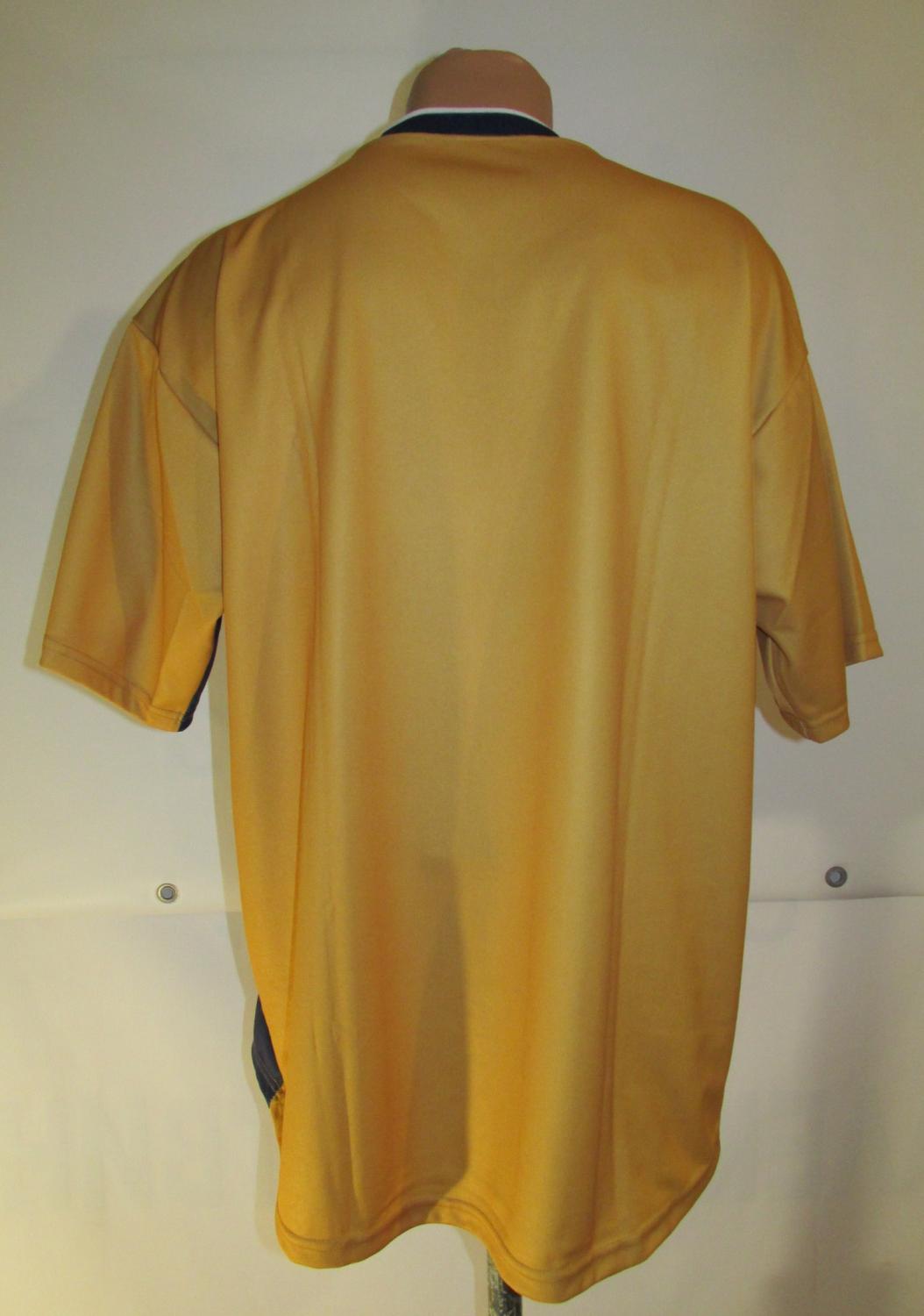 maillot équipe de bristol city fc réplique 2000 pas cher maillot équipe de bristol city fc réplique 2000 pas cher