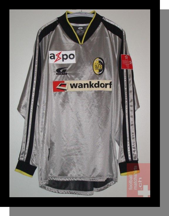 maillot équipe de bsc yb exterieur 2002-2003 rétro