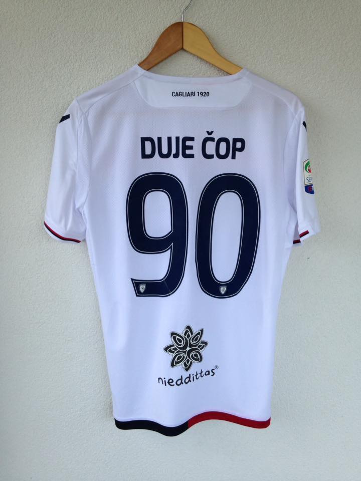 maillot équipe de cagliari calcio exterieur 2017-2018 rétro maillot équipe de cagliari calcio exterieur 2017-2018 rétro