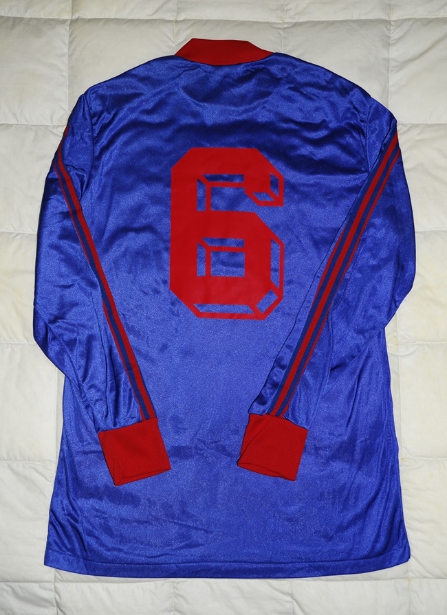 maillot équipe de calcio catane domicile 1983-1984 pas cher maillot équipe de calcio catane domicile 1983-1984 pas cher