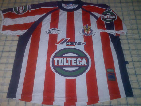 maillot équipe de cd guadalajara domicile 2001-2002 rétro