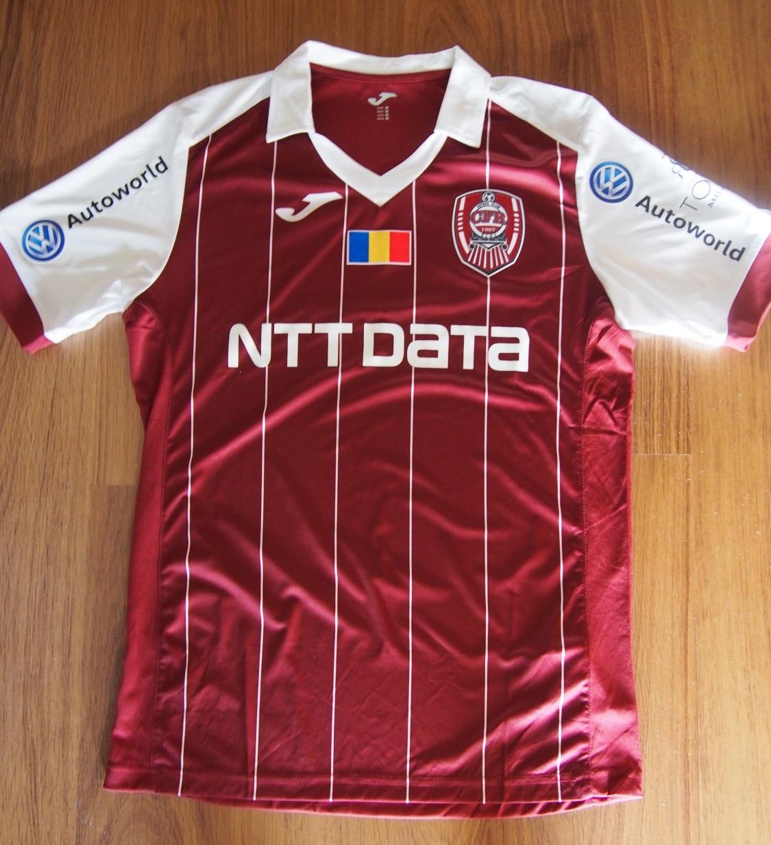 maillot équipe de cfr 1920 cluj domicile 2017-2018 pas cher