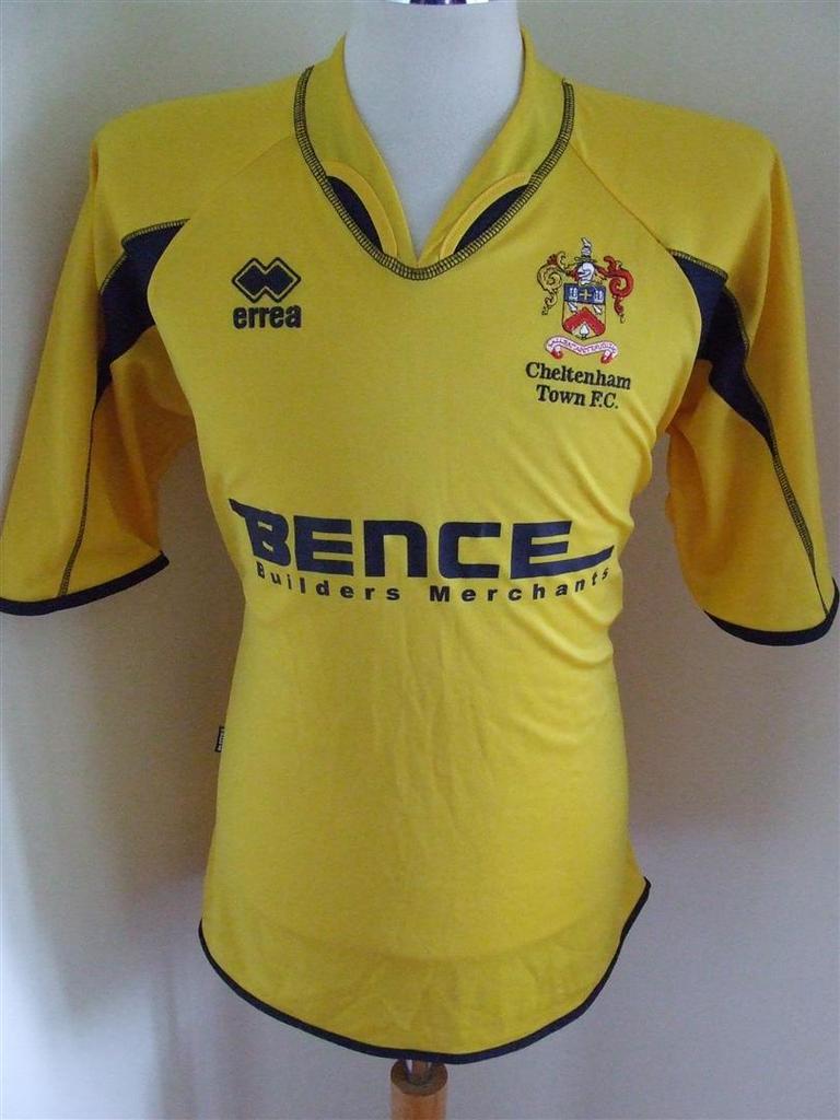 maillot équipe de cheltenham town fc exterieur 2005-2007 rétro