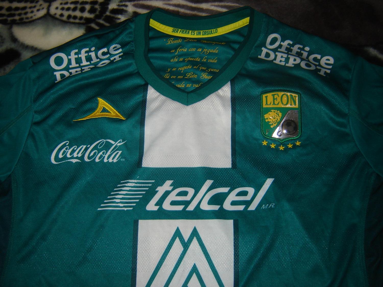 maillot équipe de club león domicile 2013-2014 rétro