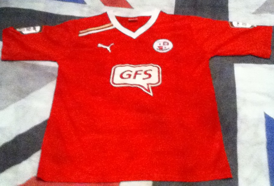 maillot équipe de crawley town fc domicile 2011-2012 rétro