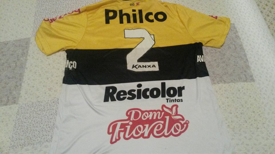 maillot équipe de criciúma esporte clube domicile 2013-2014 rétro