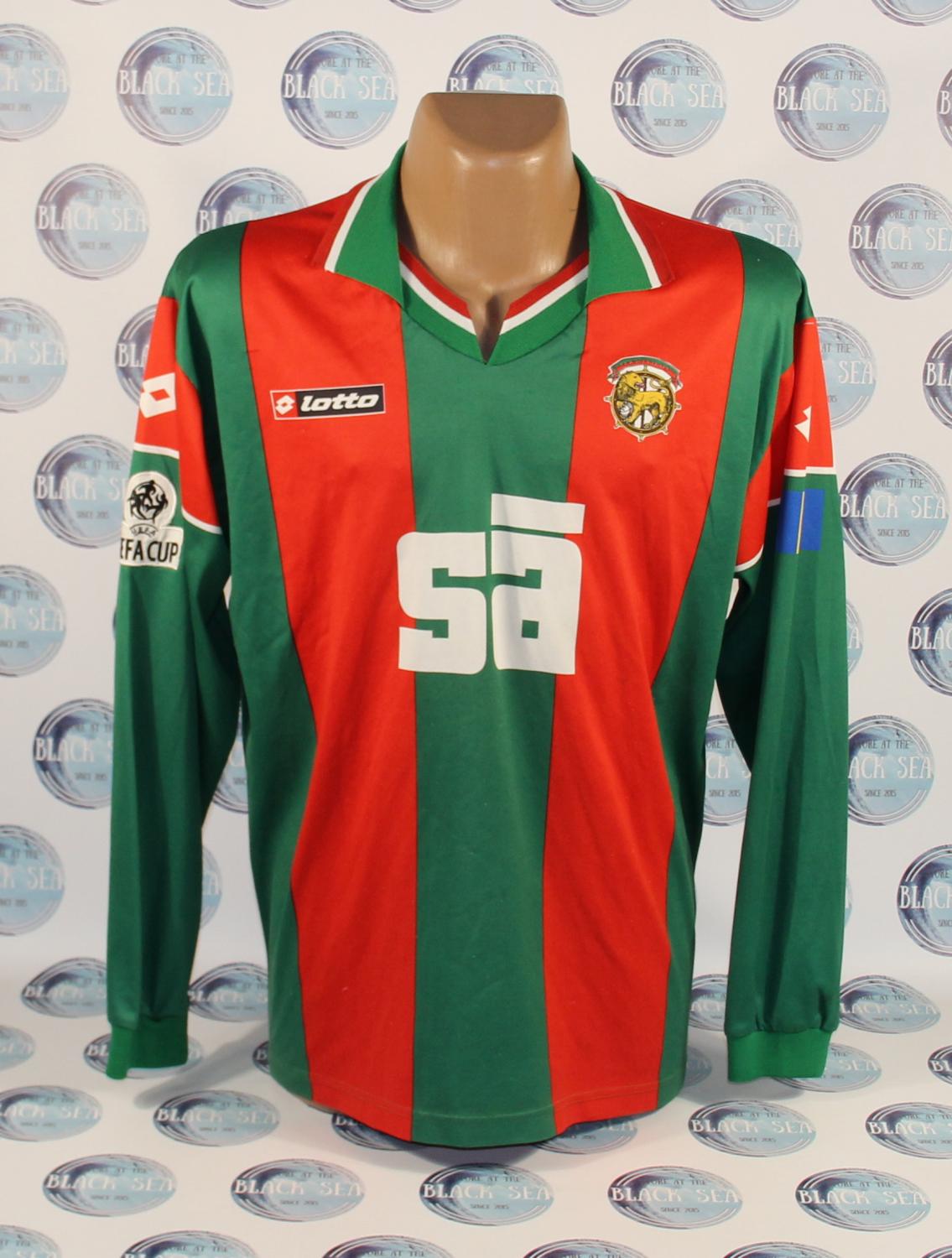 maillot équipe de cs marítimo domicile 2001-2002 rétro