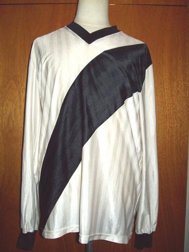 maillot équipe de danubio fc domicile 1983 rétro