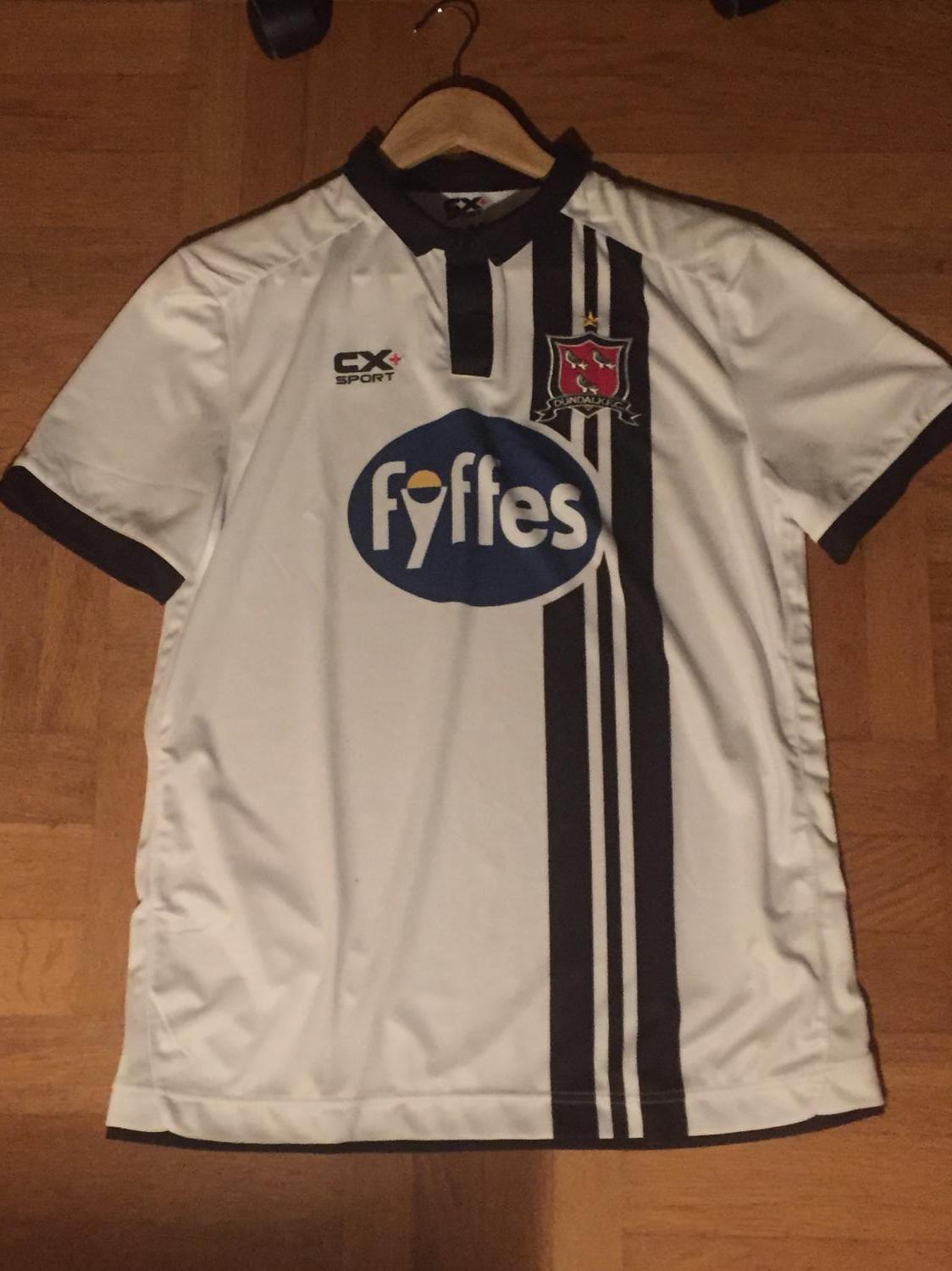 maillot équipe de dundalk fc domicile 2016-2017 rétro