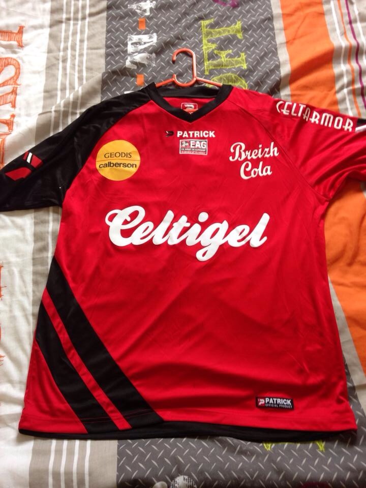 maillot équipe de ea guingamp domicile 2012-2013 pas cher