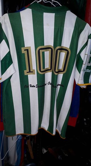 maillot équipe de excursionistas particulier 2010 rétro