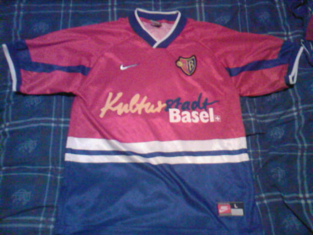 maillot équipe de fc bale domicile 1997-1998 rétro