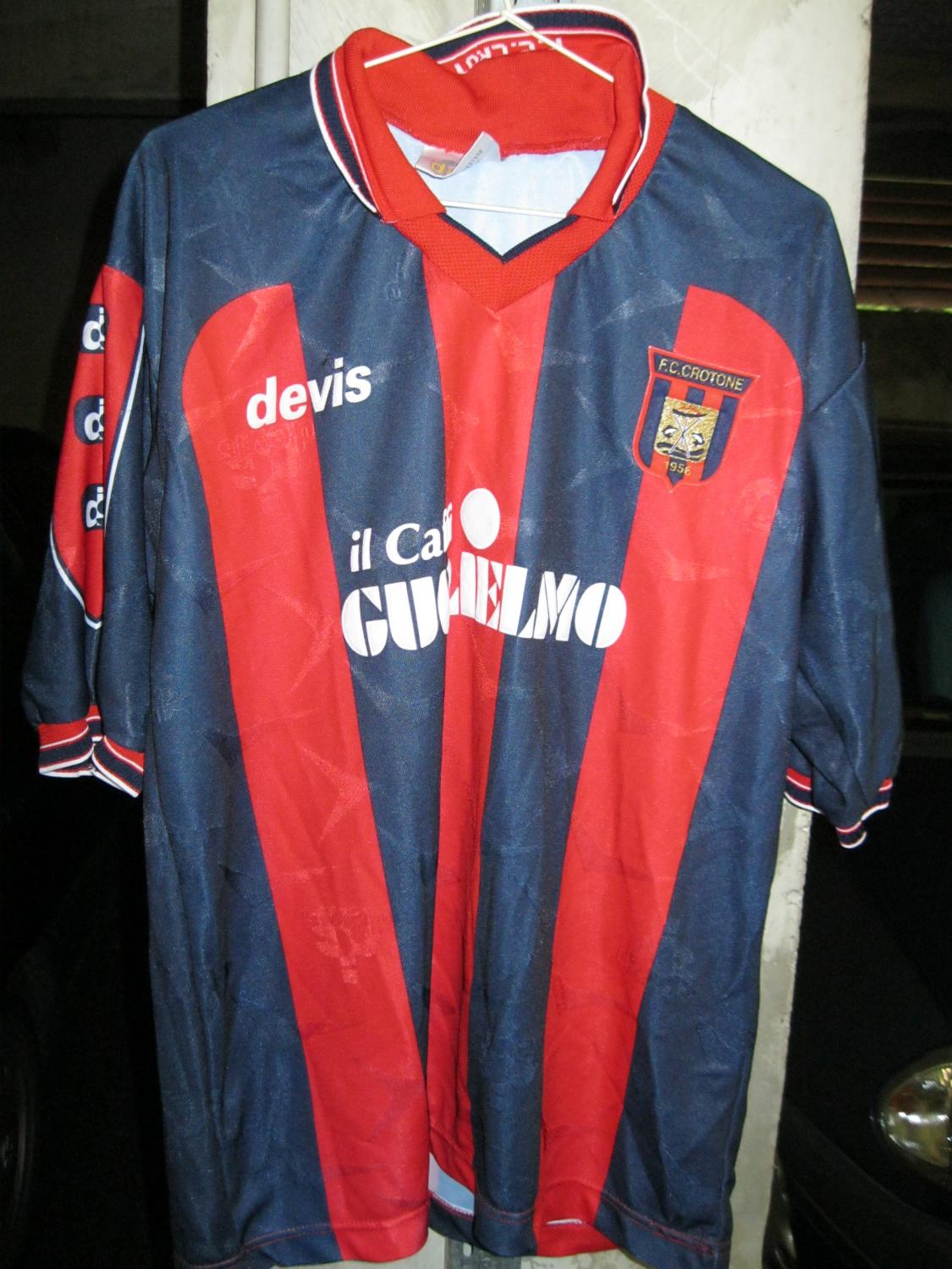 maillot équipe de fc crotone domicile 2000-2001 rétro