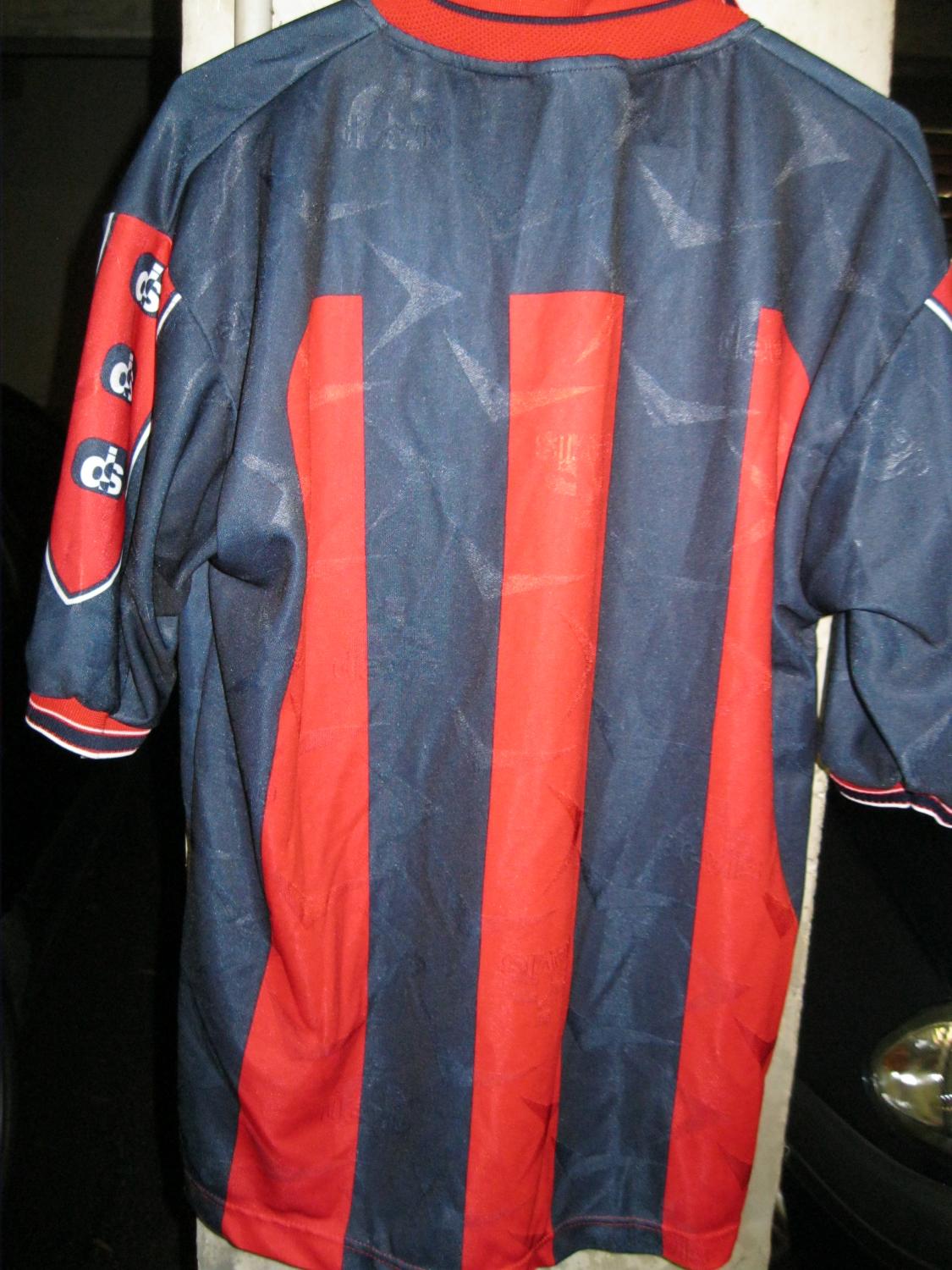 maillot équipe de fc crotone domicile 2000-2001 rétro