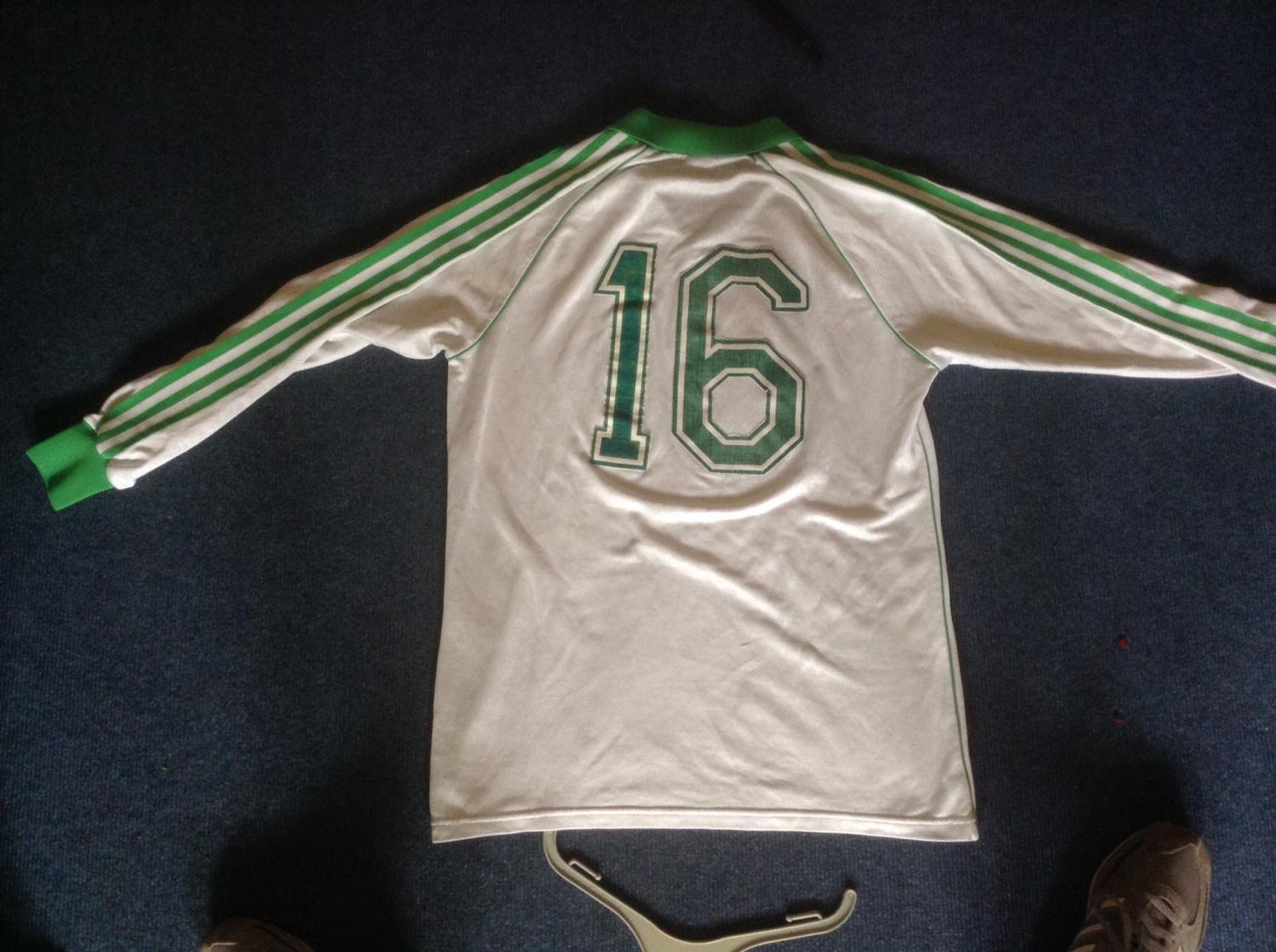 maillot équipe de fc groningen domicile 1981-1982 pas cher maillot équipe de fc groningen domicile 1981-1982 pas cher
