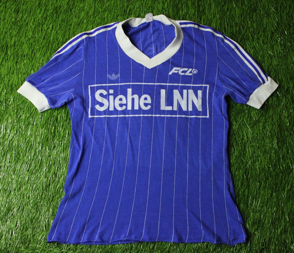 maillot équipe de fc lucerne domicile 1981-1982 rétro