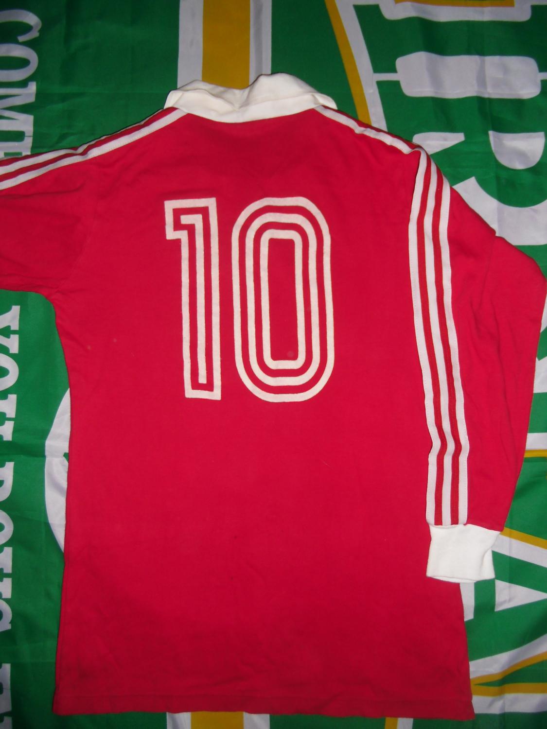maillot équipe de fck domicile 1977-1978 rétro maillot équipe de fck domicile 1977-1978 rétro