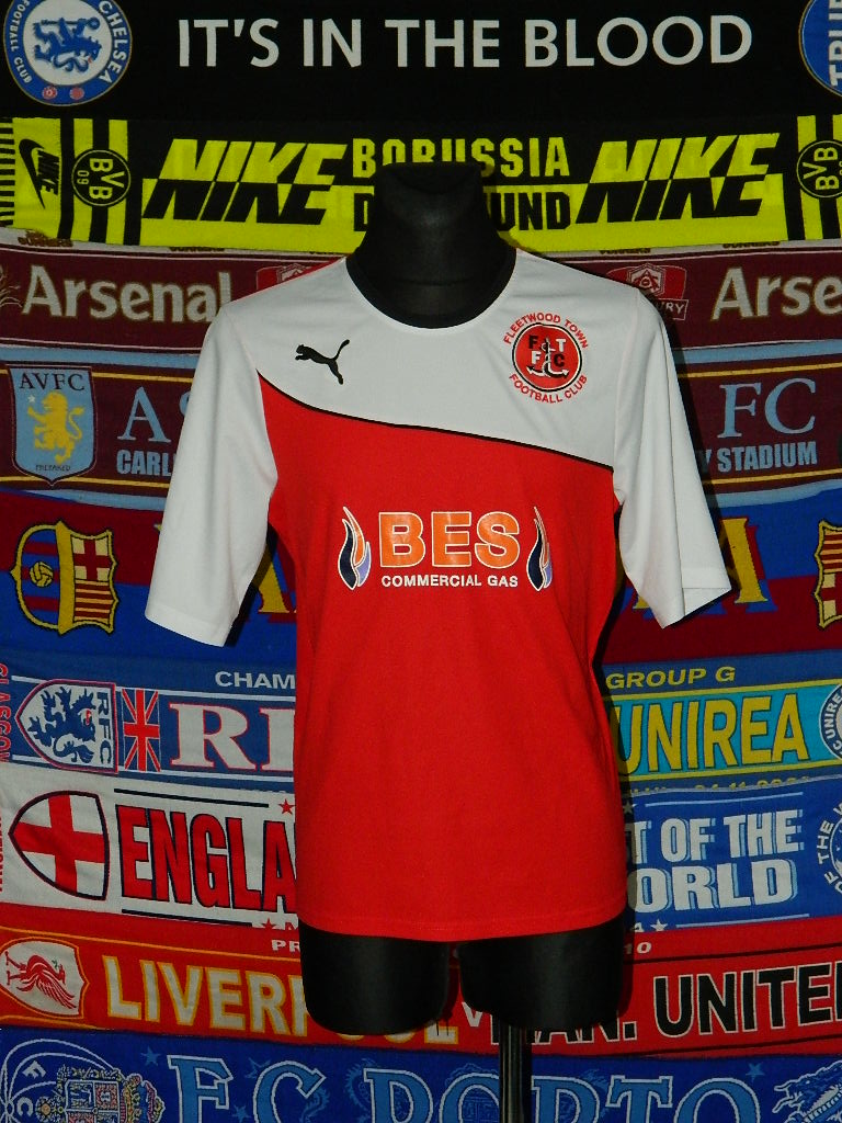 maillot équipe de fleetwood town fc domicile 2013-2015 rétro