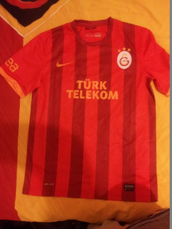 maillot équipe de galatasaray third 2013-2014 pas cher