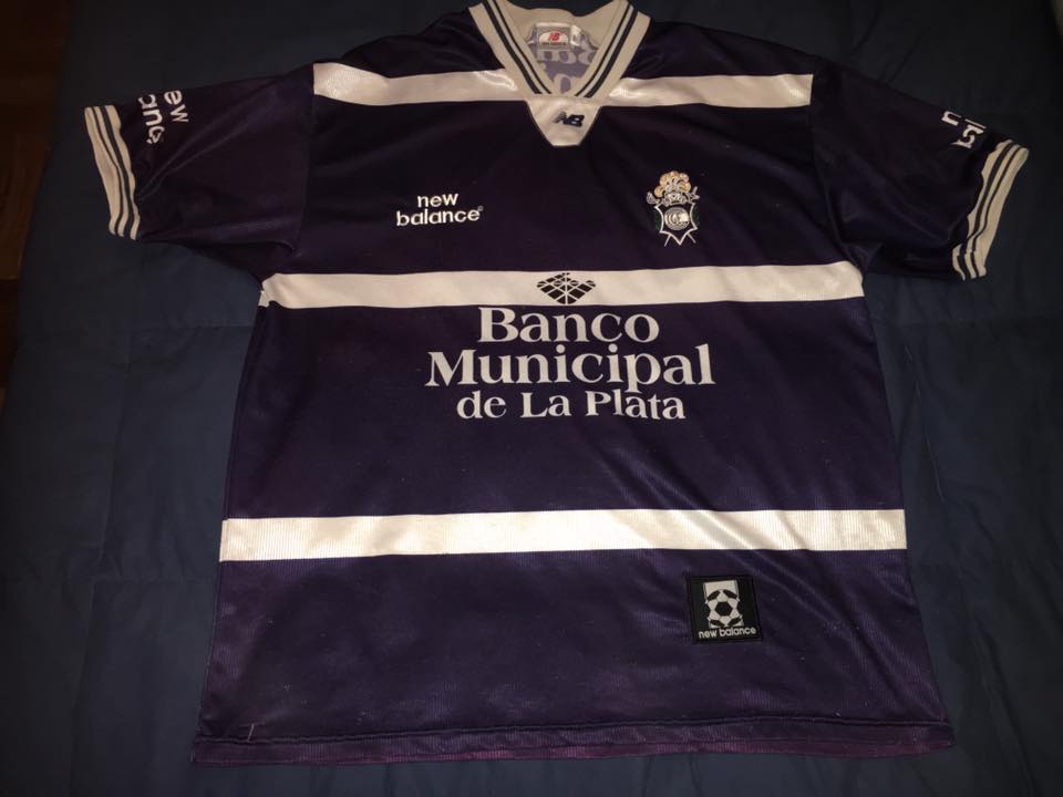 maillot équipe de gimnasia la plata exterieur 1999-2001 pas cher