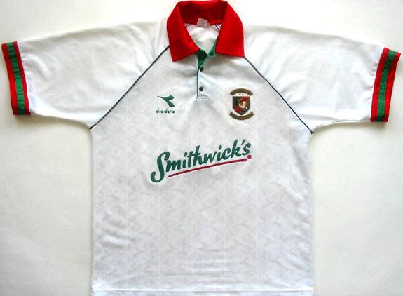 maillot équipe de glentoran exterieur 1994-1995 rétro