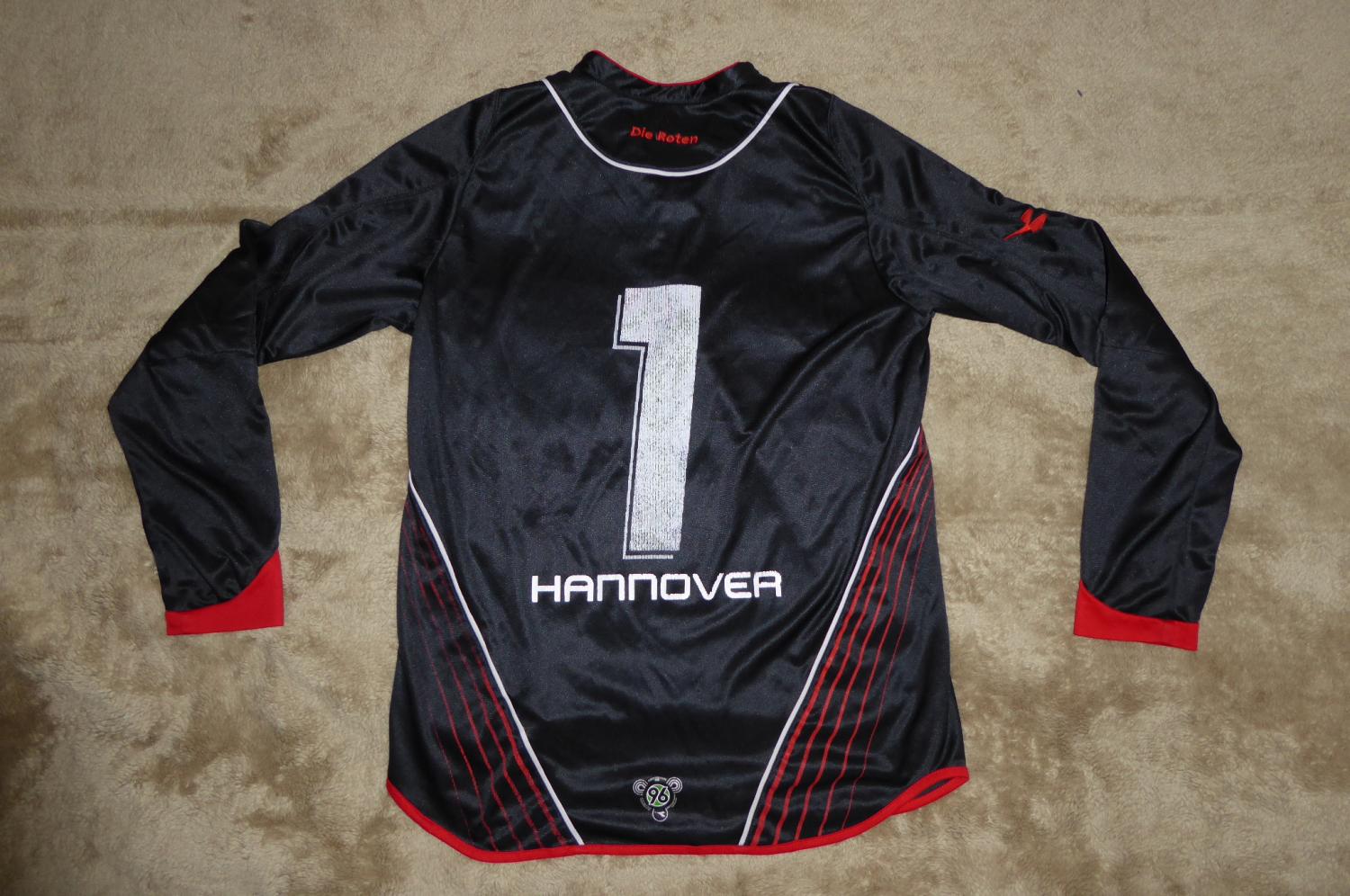 maillot équipe de hannover 96 gardien 2007-2008 rétro maillot équipe de hannover 96 gardien 2007-2008 rétro
