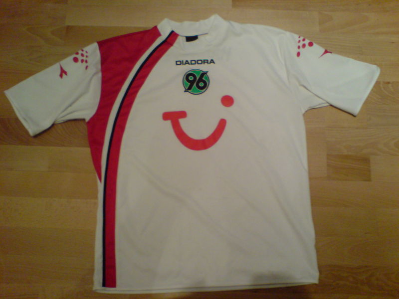 maillot équipe de hannover 96 third 2005-2006 rétro