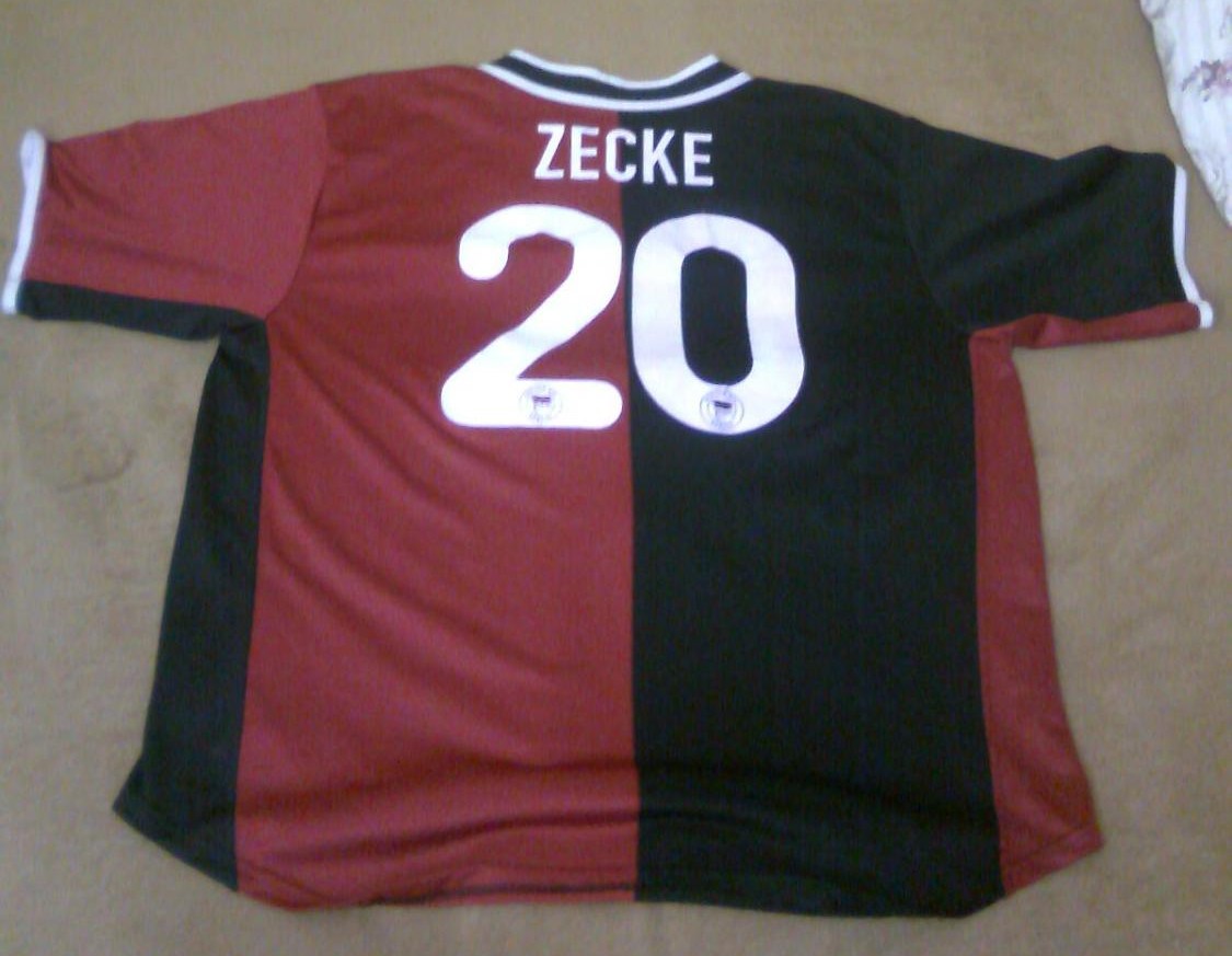 maillot équipe de hertha bsc exterieur 2001-2002 pas cher maillot équipe de hertha bsc exterieur 2001-2002 pas cher