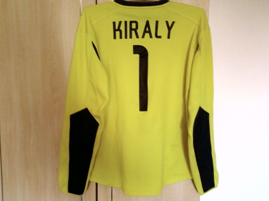 maillot équipe de hertha bsc gardien 2003-2004 pas cher maillot équipe de hertha bsc gardien 2003-2004 pas cher