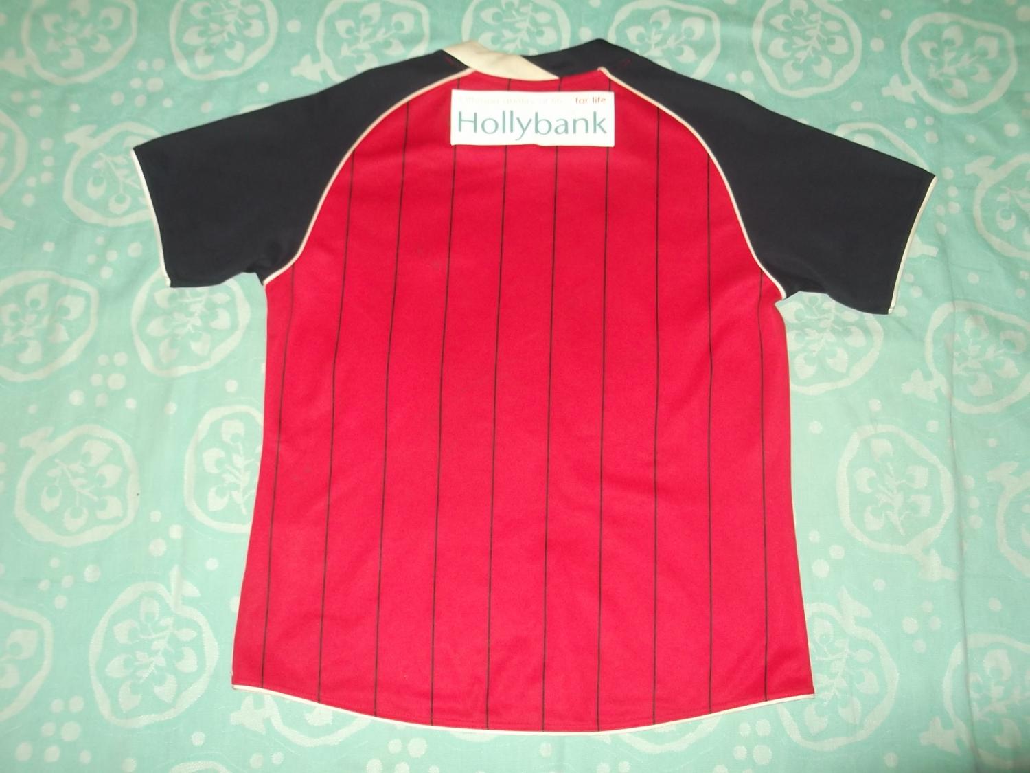 maillot équipe de huddersfield town exterieur 2009-2010 rétro maillot équipe de huddersfield town exterieur 2009-2010 rétro