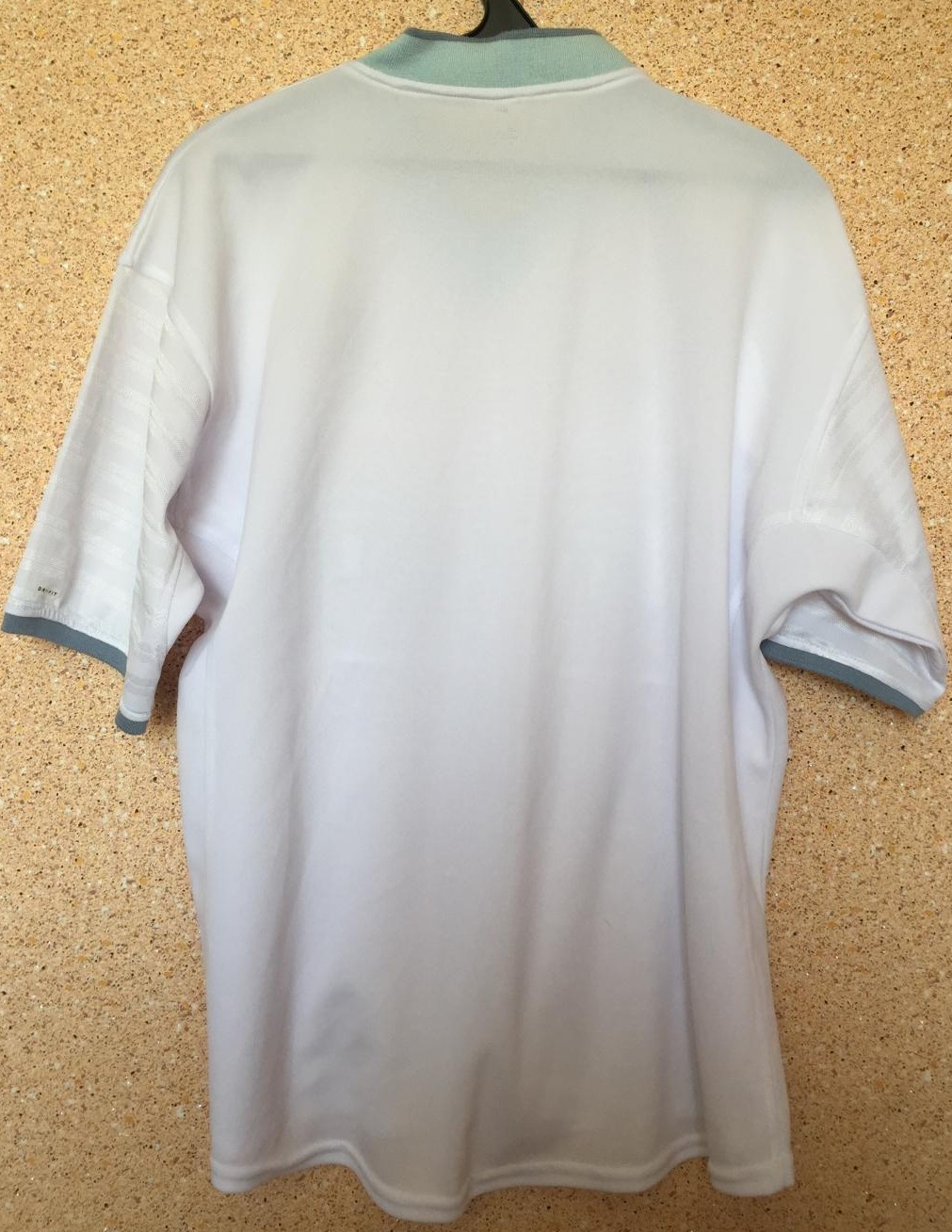 maillot équipe de inter milan exterieur 2000-2001 pas cher maillot équipe de inter milan exterieur 2000-2001 pas cher