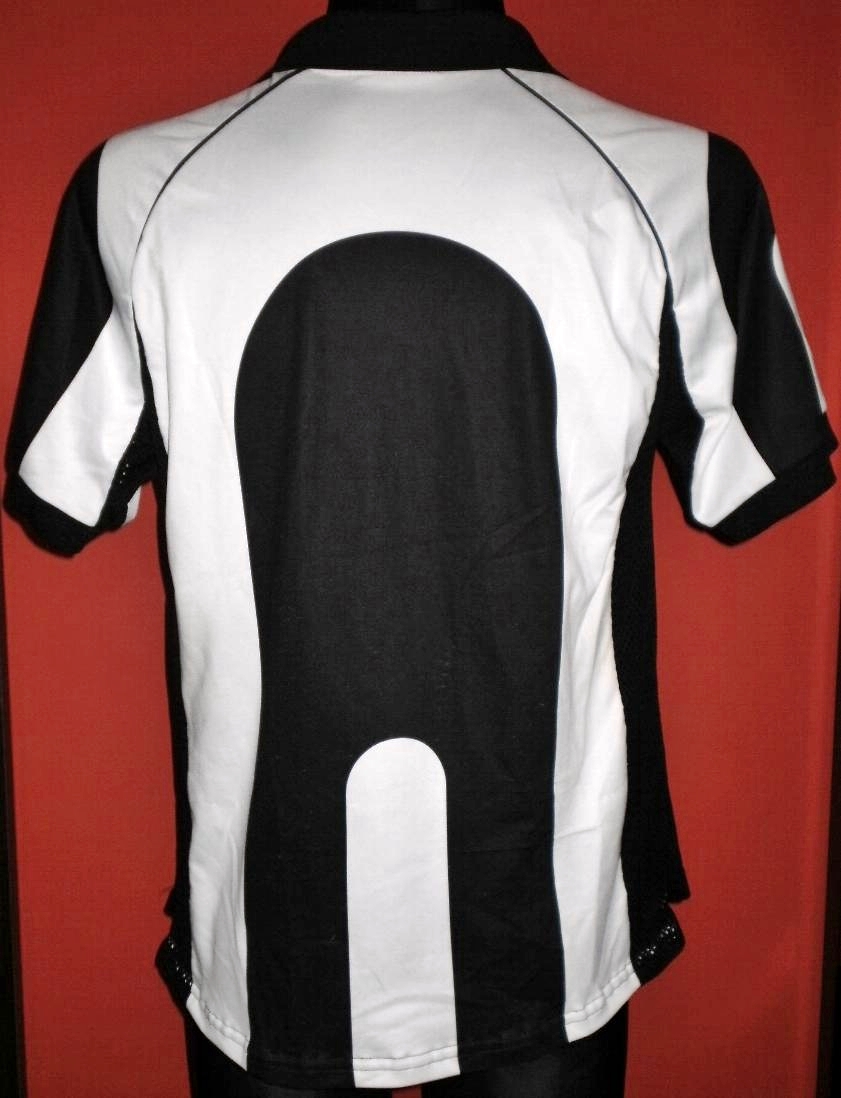maillot équipe de juventus fc exterieur 1997-1998 rétro maillot équipe de juventus fc exterieur 1997-1998 rétro