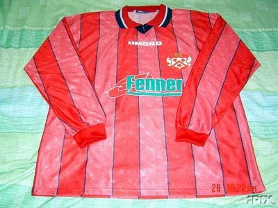 maillot équipe de kettering town domicile 1995-1996 rétro