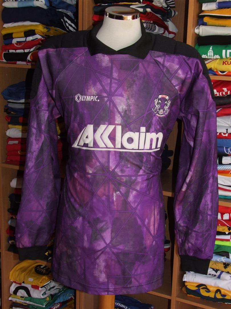 maillot équipe de leyton orient fc gardien 1996-1997 rétro