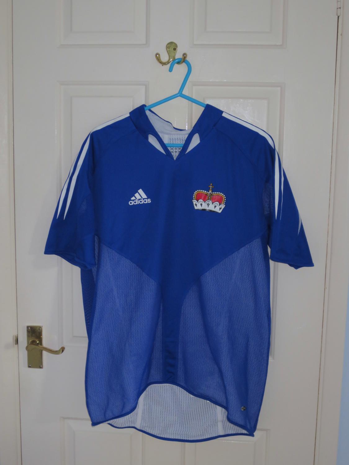 maillot équipe de liechtenstein domicile 2004-2006 rétro