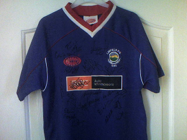 maillot équipe de linfield fc domicile 2001-2003 rétro