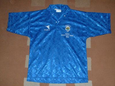 maillot équipe de linfield fc particulier 1994-1995 rétro