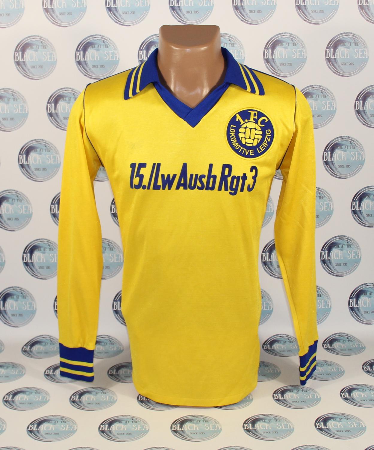 maillot équipe de lokomotive leipzig domicile 1975 rétro