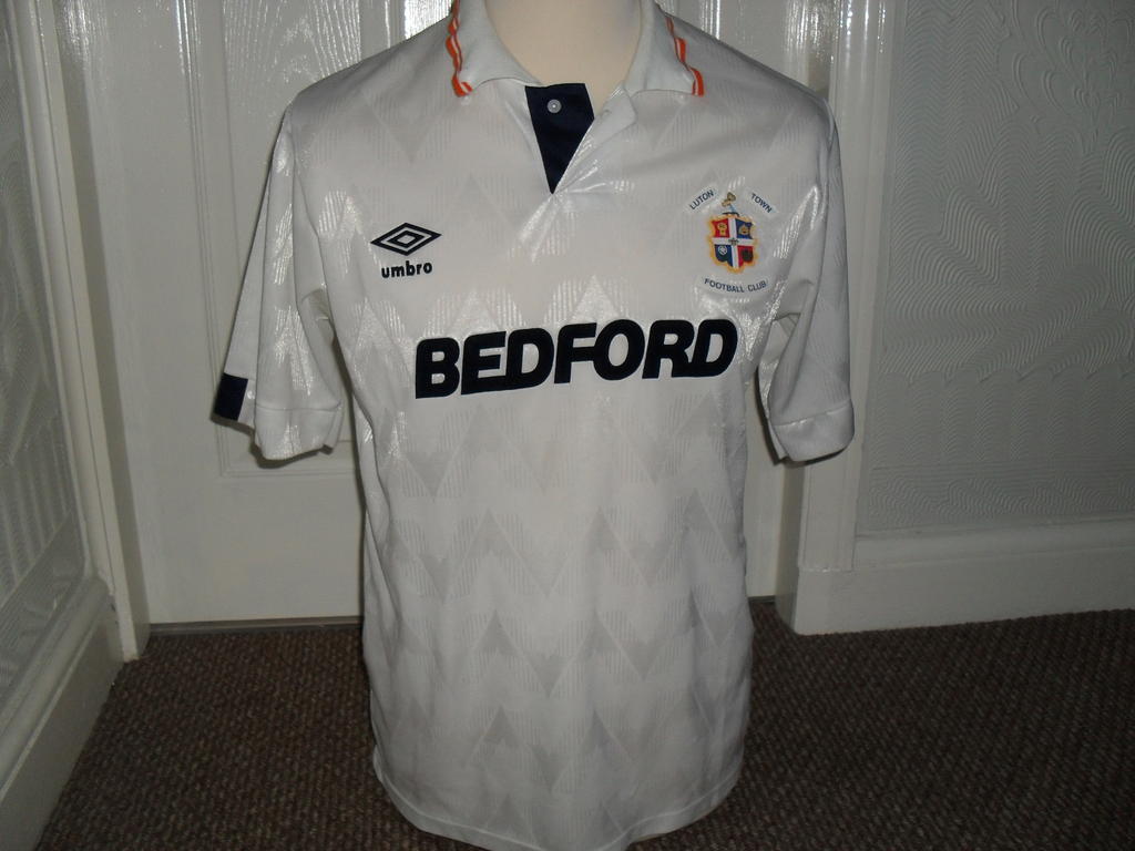 maillot équipe de luton town domicile 1989-1990 rétro