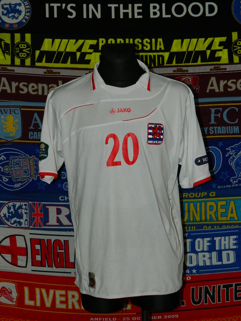 maillot équipe de luxembourg domicile 2010-2012 pas cher