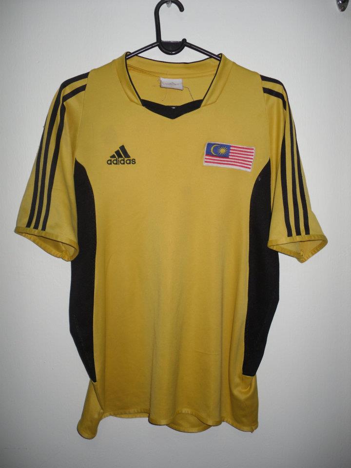 maillot équipe de malaisie domicile 2002-2004 pas cher