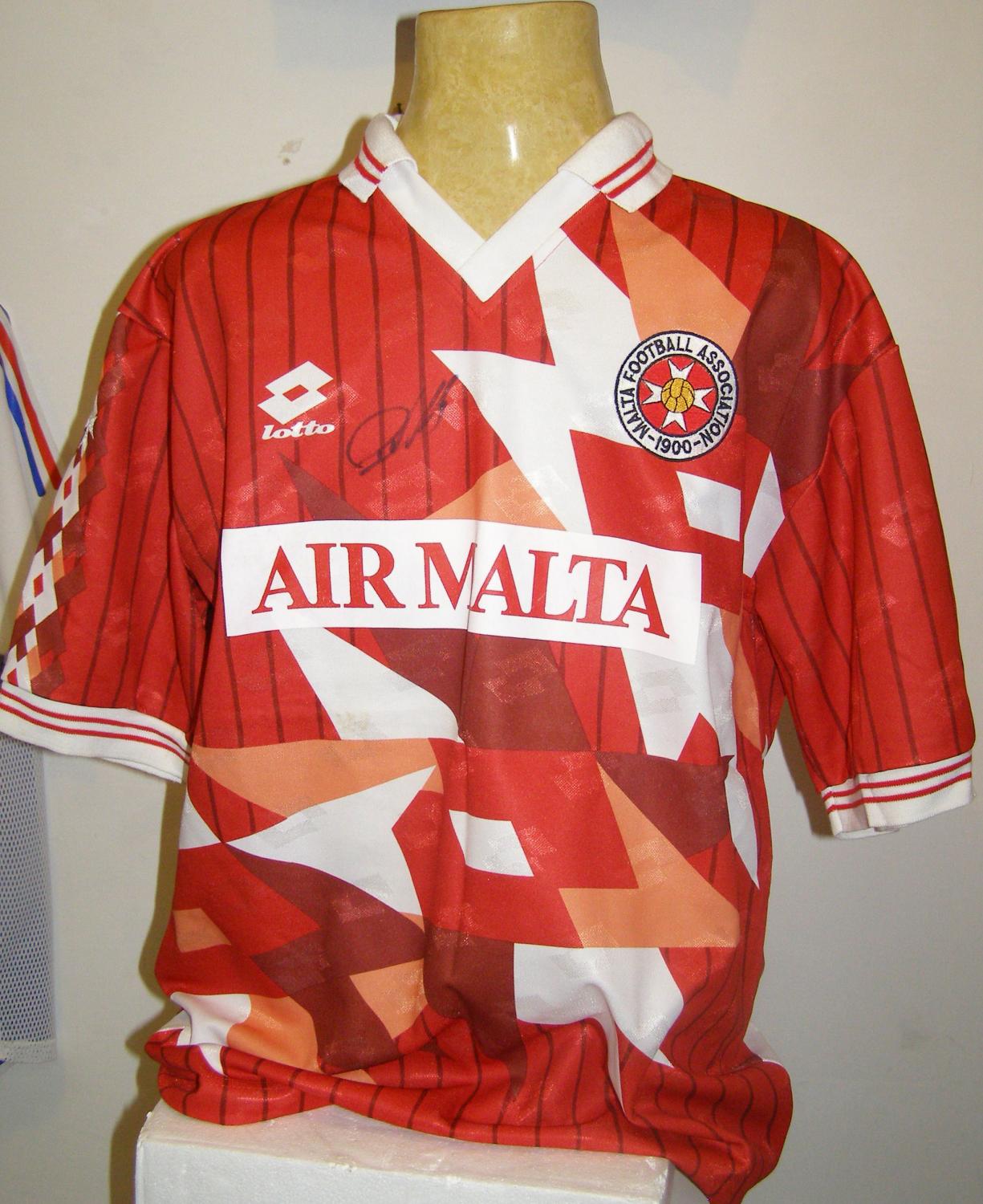 maillot équipe de malte domicile 1990-2000 rétro