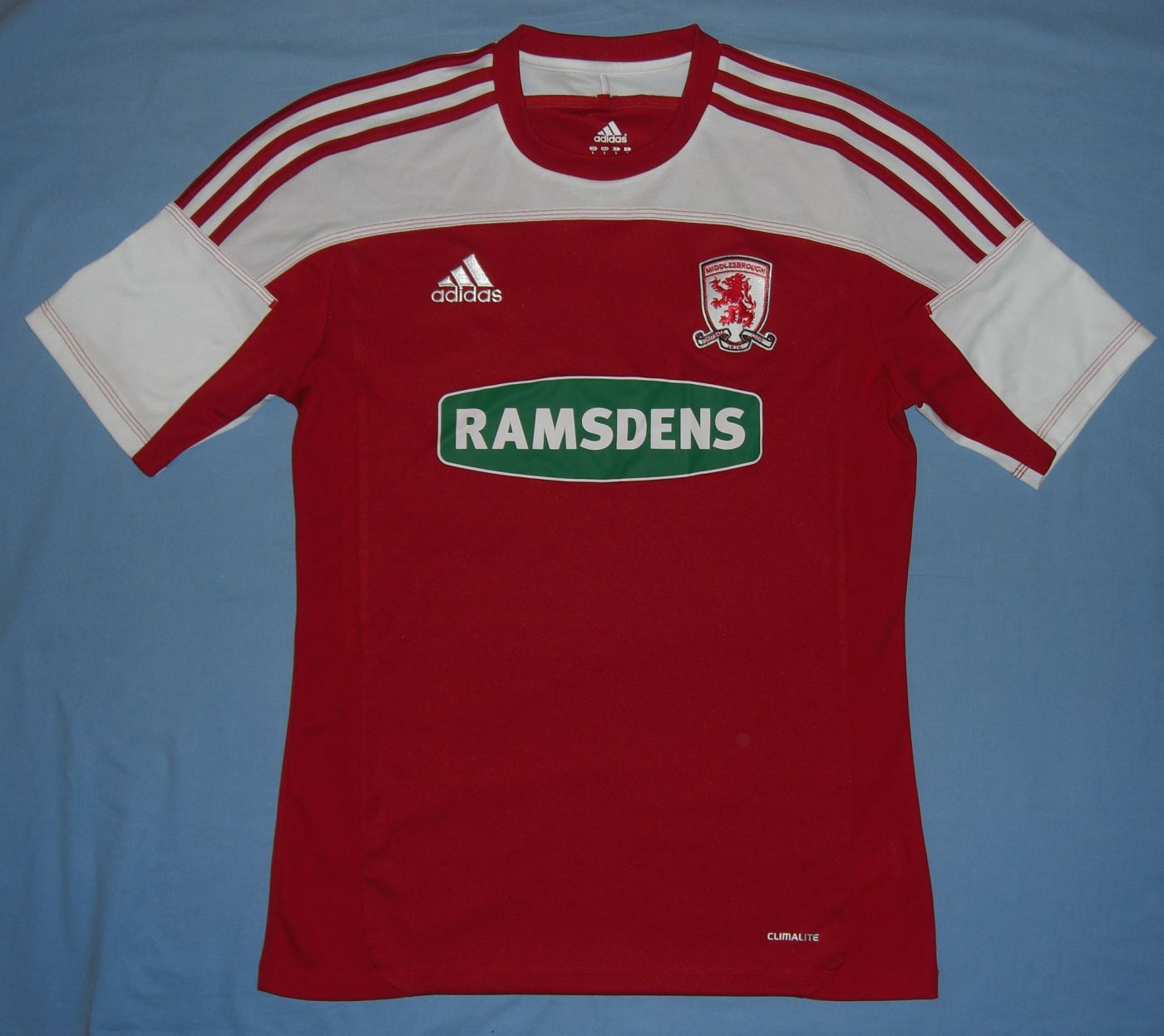 maillot équipe de middlesbrough domicile 2011-2012 pas cher