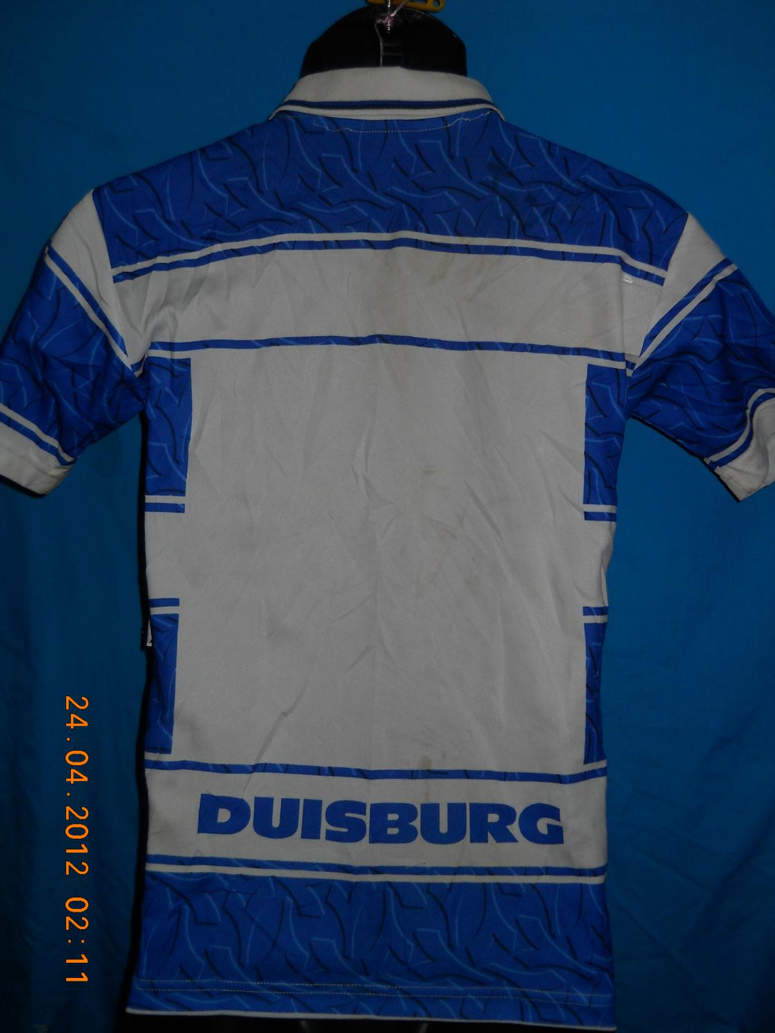 maillot équipe de msv duisbourg domicile 1997-1998 rétro maillot équipe de msv duisbourg domicile 1997-1998 rétro
