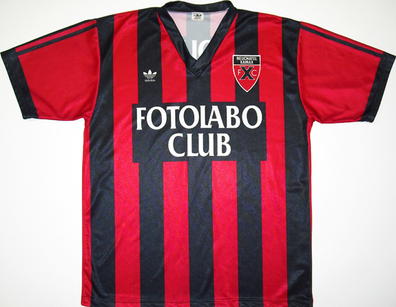 maillot équipe de neuchatel xamax domicile 1990-1991 rétro