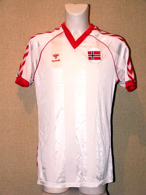 maillot équipe de norvège exterieur 1983-1984 pas cher
