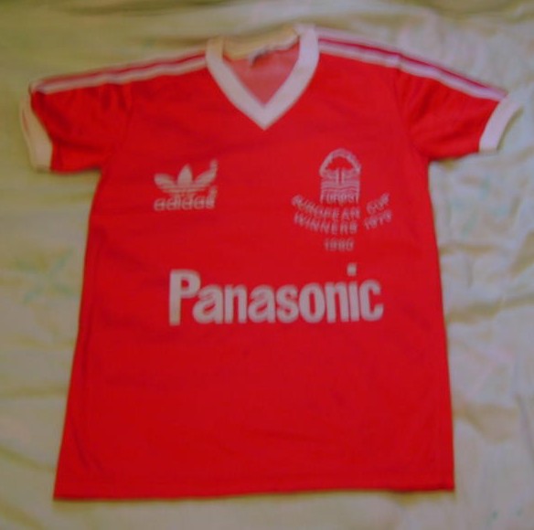 maillot équipe de nottingham forest domicile 1981-1982 pas cher