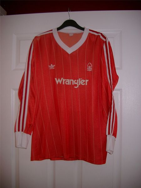 maillot équipe de nottingham forest domicile 1982-1984 pas cher
